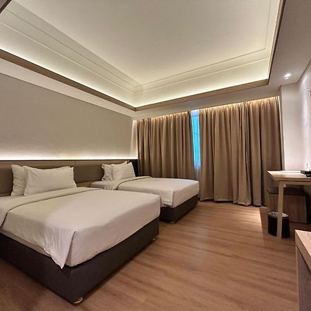 Orchardz Jayakarta Hotel Kültér fotó