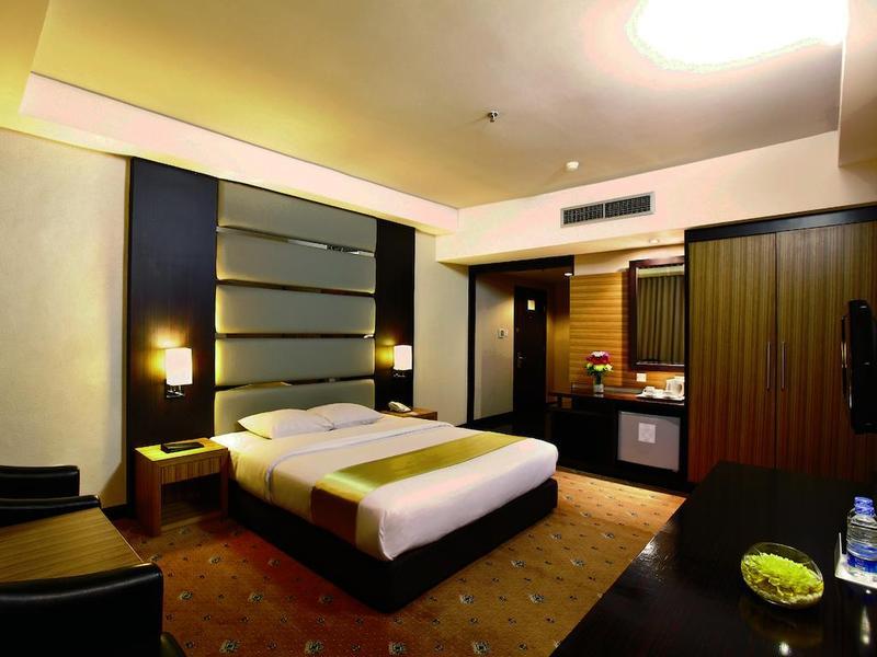 Orchardz Jayakarta Hotel Kültér fotó