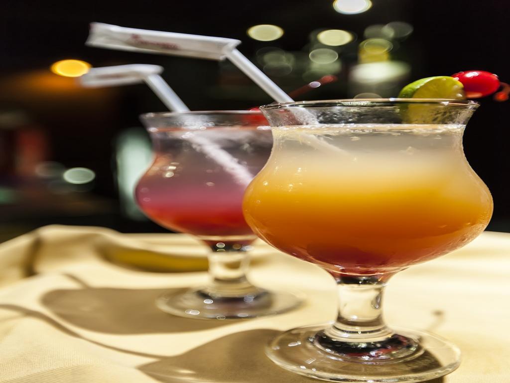 Orchardz Jayakarta Hotel Kültér fotó