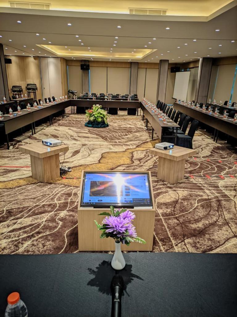 Orchardz Jayakarta Hotel Kültér fotó