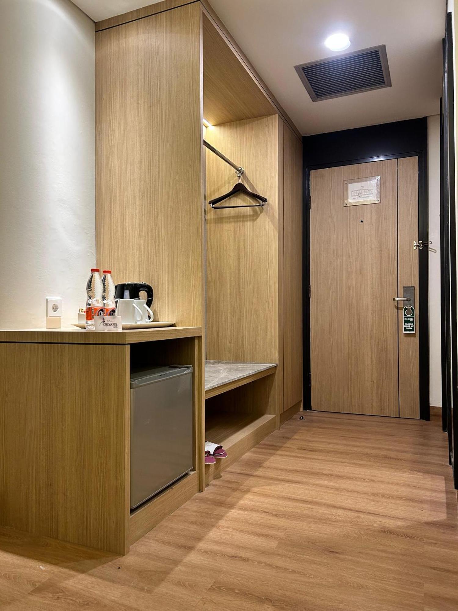 Orchardz Jayakarta Hotel Kültér fotó