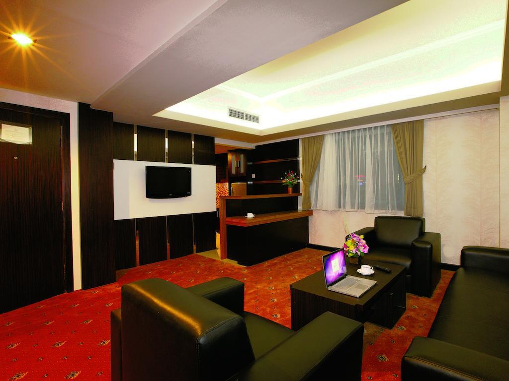Orchardz Jayakarta Hotel Kültér fotó