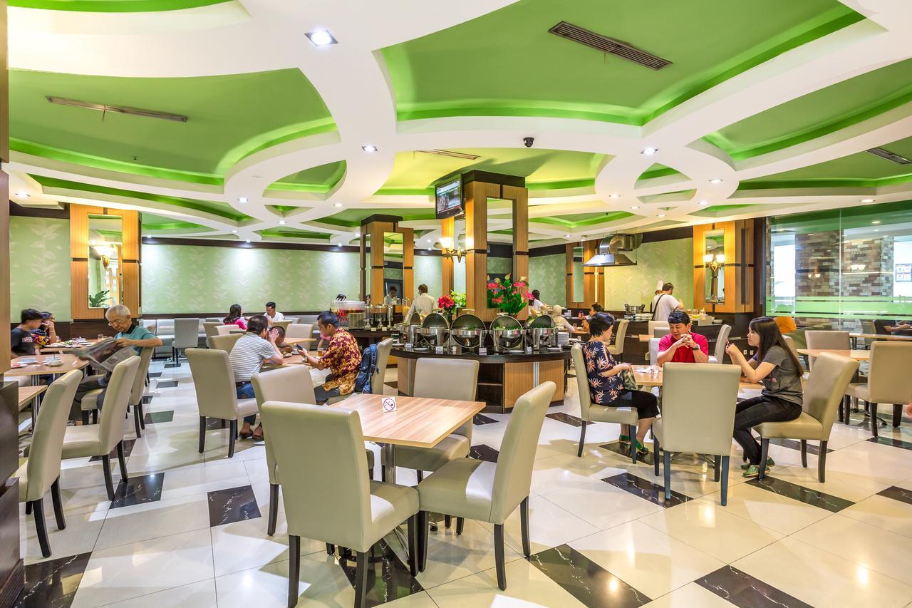 Orchardz Jayakarta Hotel Kültér fotó
