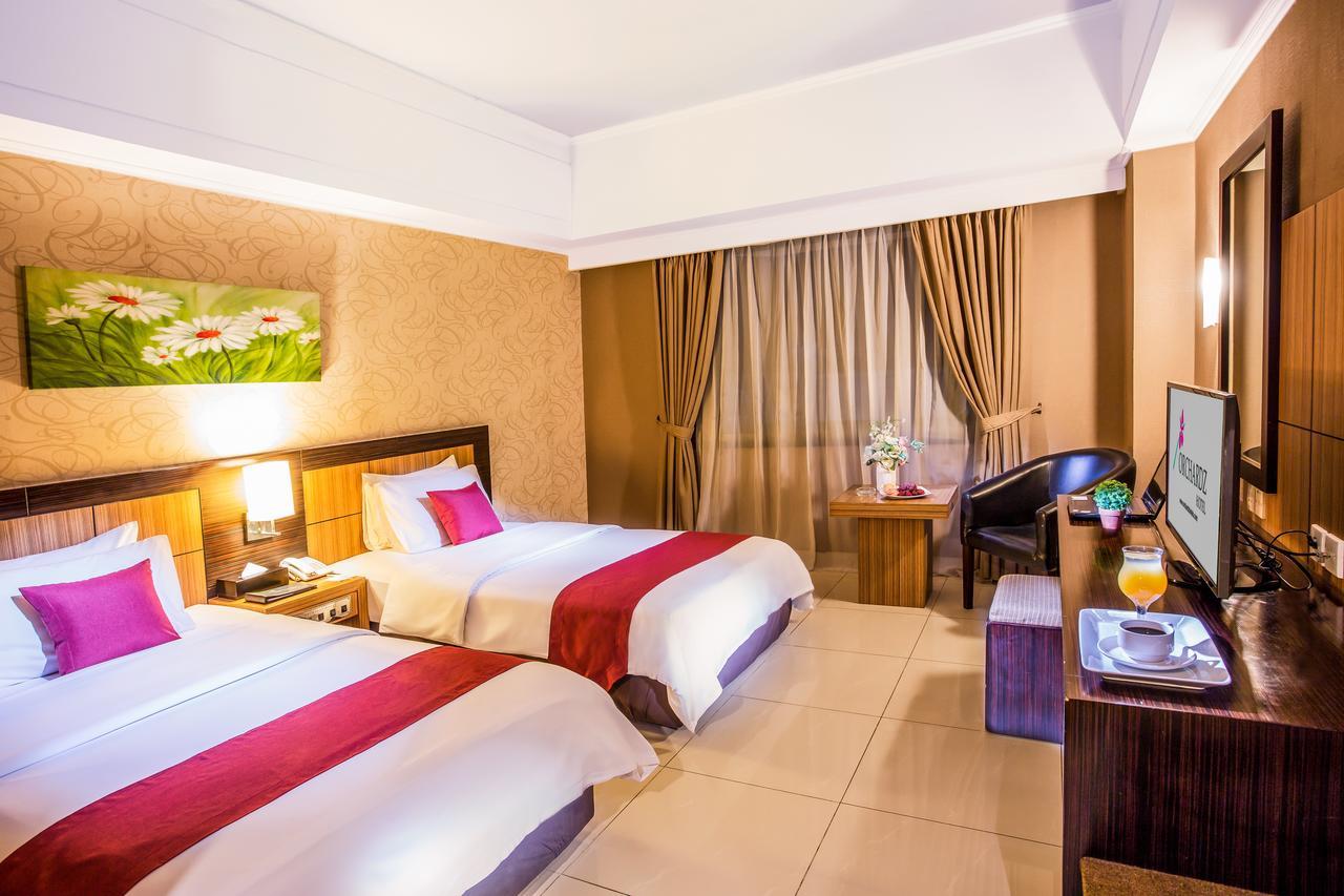 Orchardz Jayakarta Hotel Kültér fotó