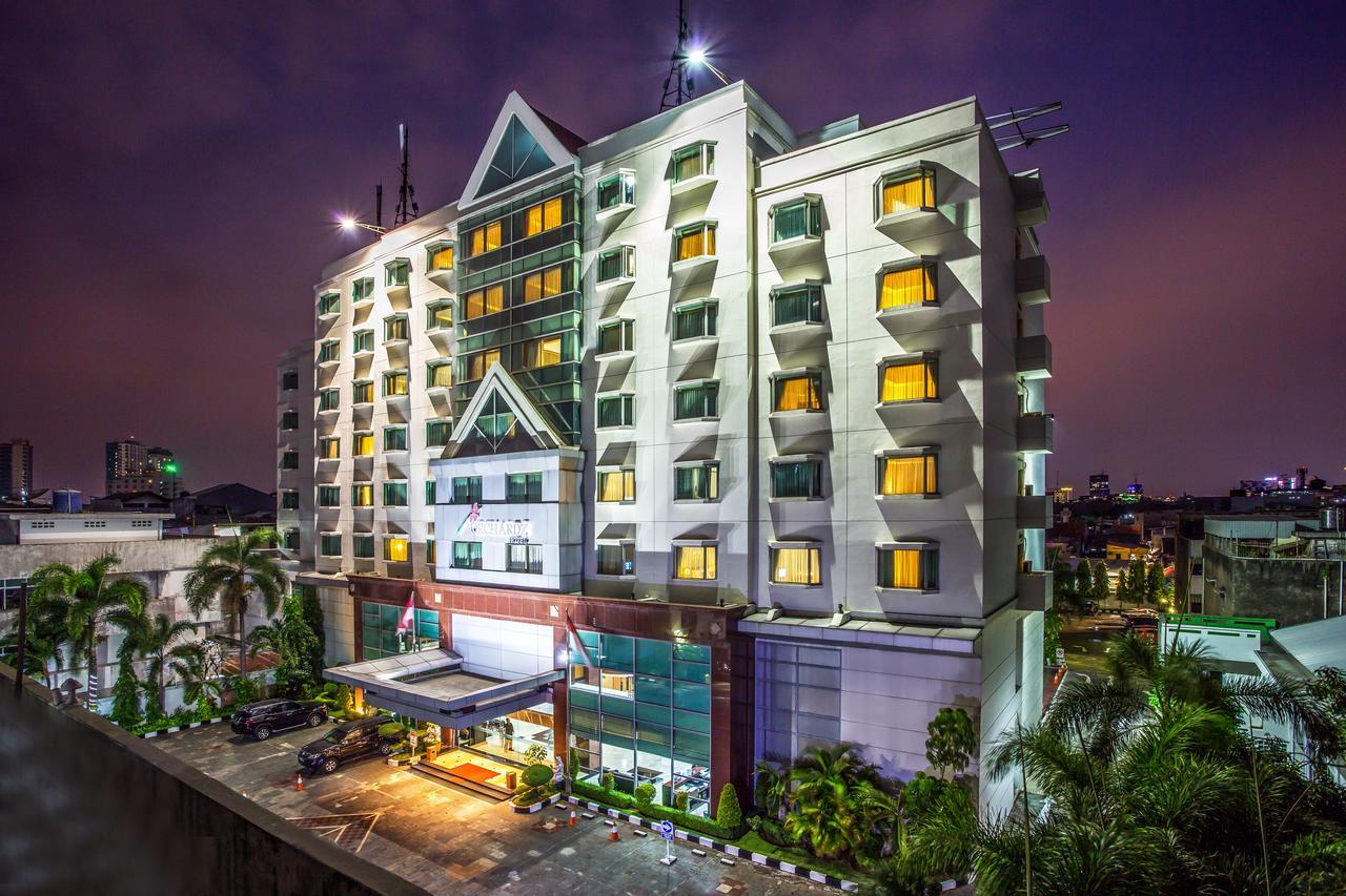 Orchardz Jayakarta Hotel Kültér fotó