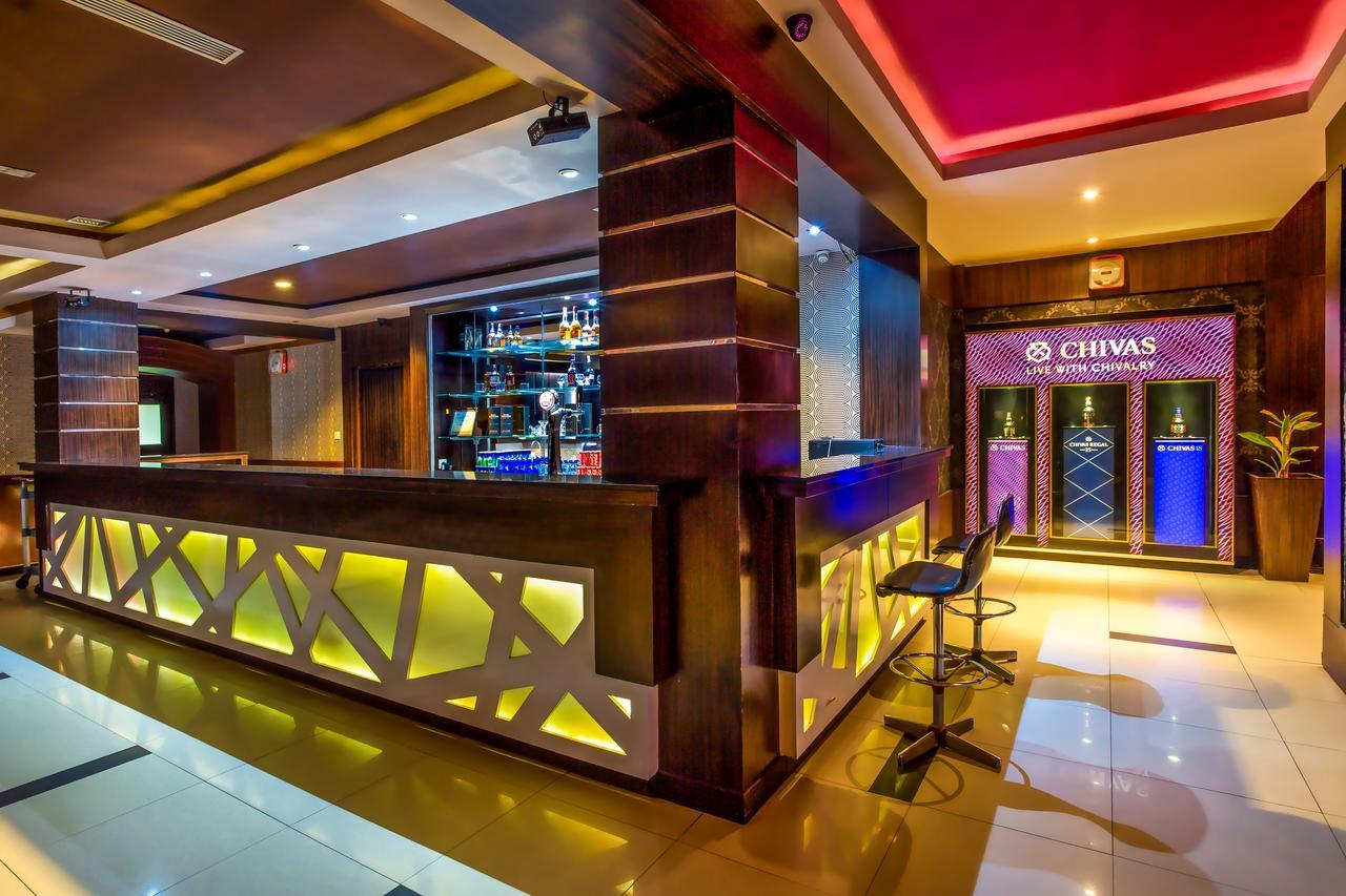 Orchardz Jayakarta Hotel Kültér fotó