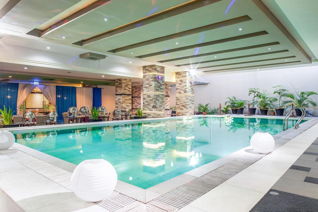 Orchardz Jayakarta Hotel Kültér fotó